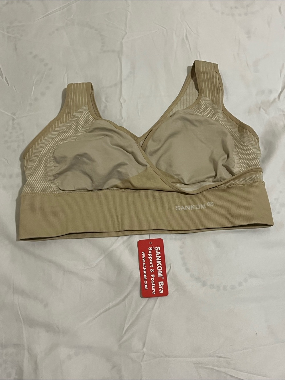 Sankom Nude Support & Posture Wireless Bra Women’s Size XL/XXL New with Tags